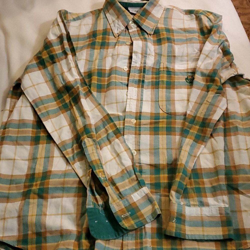 Heartbreaker button down